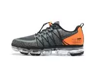 basket nike air vapormax run pas cher gray orange